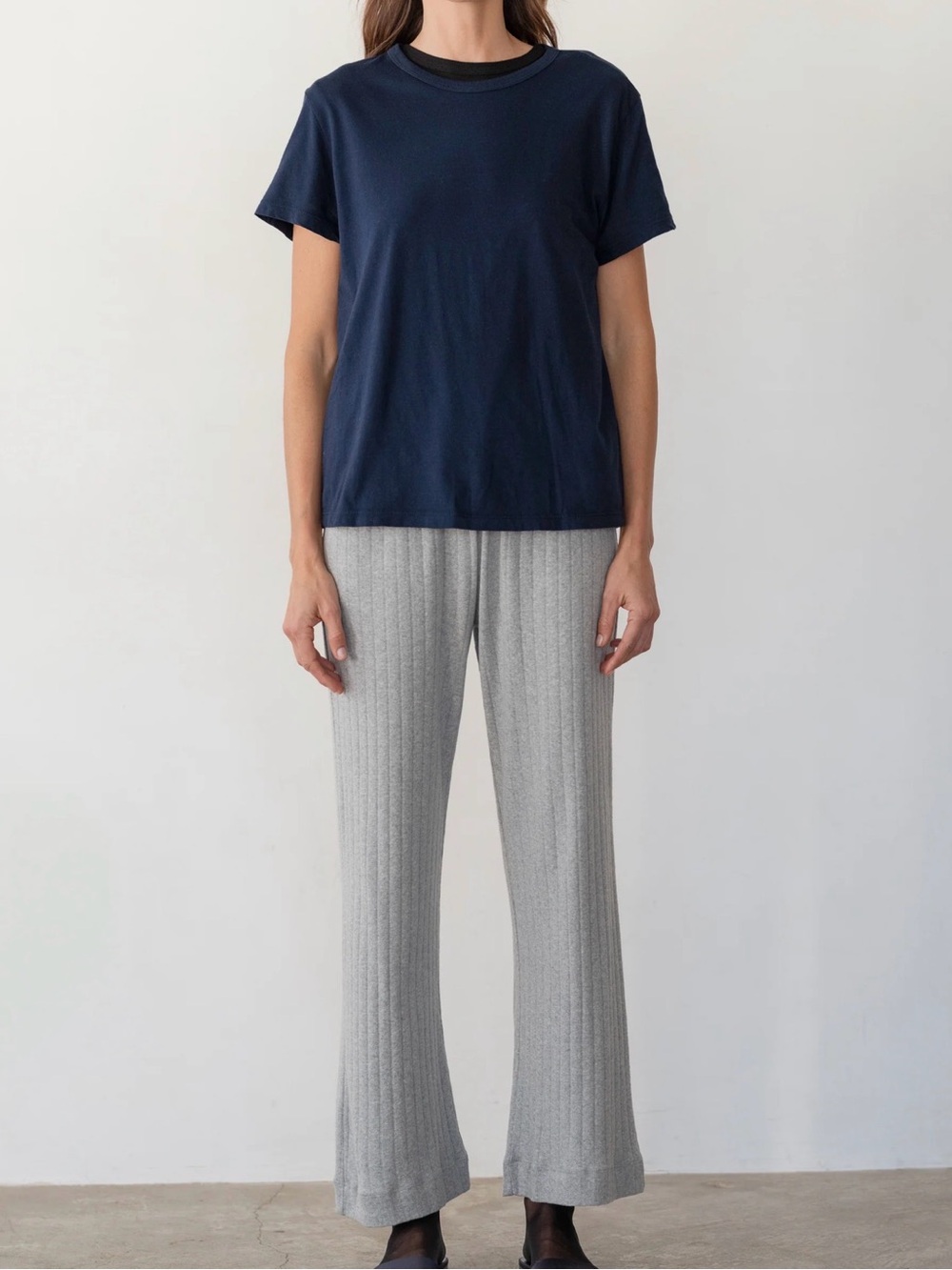 DONNI. Pointelle Simple Crop pant in heather grey
